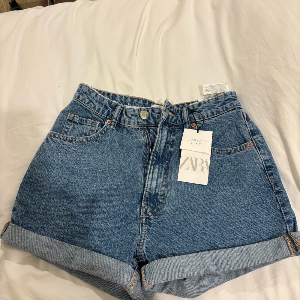 Zara Women's Classic Blue Jean Shorts